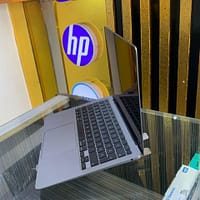 MacBook Air M1 (2020) – 13.3" | 8GB RAM | 256GB SSD